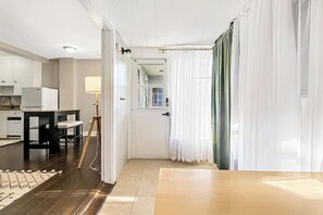 Interior - Large Top Floor Lookout (St. Petersburg)