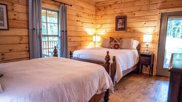 4 bedrooms, WiFi, bed sheets