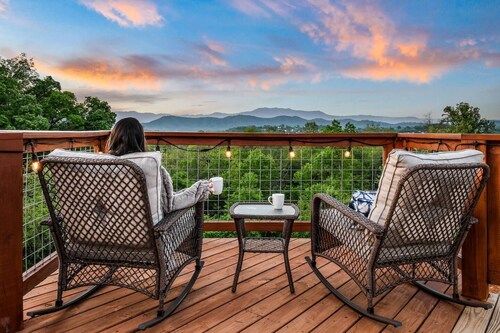 The Grove — A Relaxed Tiny Home Stay in Nature