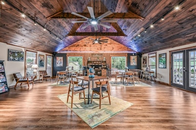The Grove 20 by Sojourn Lodging