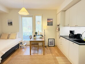 Ferros/tábuas de passar roupa, Wi-Fi, roupa de cama