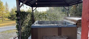 Pine Marten Wilderness Cabin