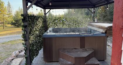 Pine Marten Wilderness Cabin