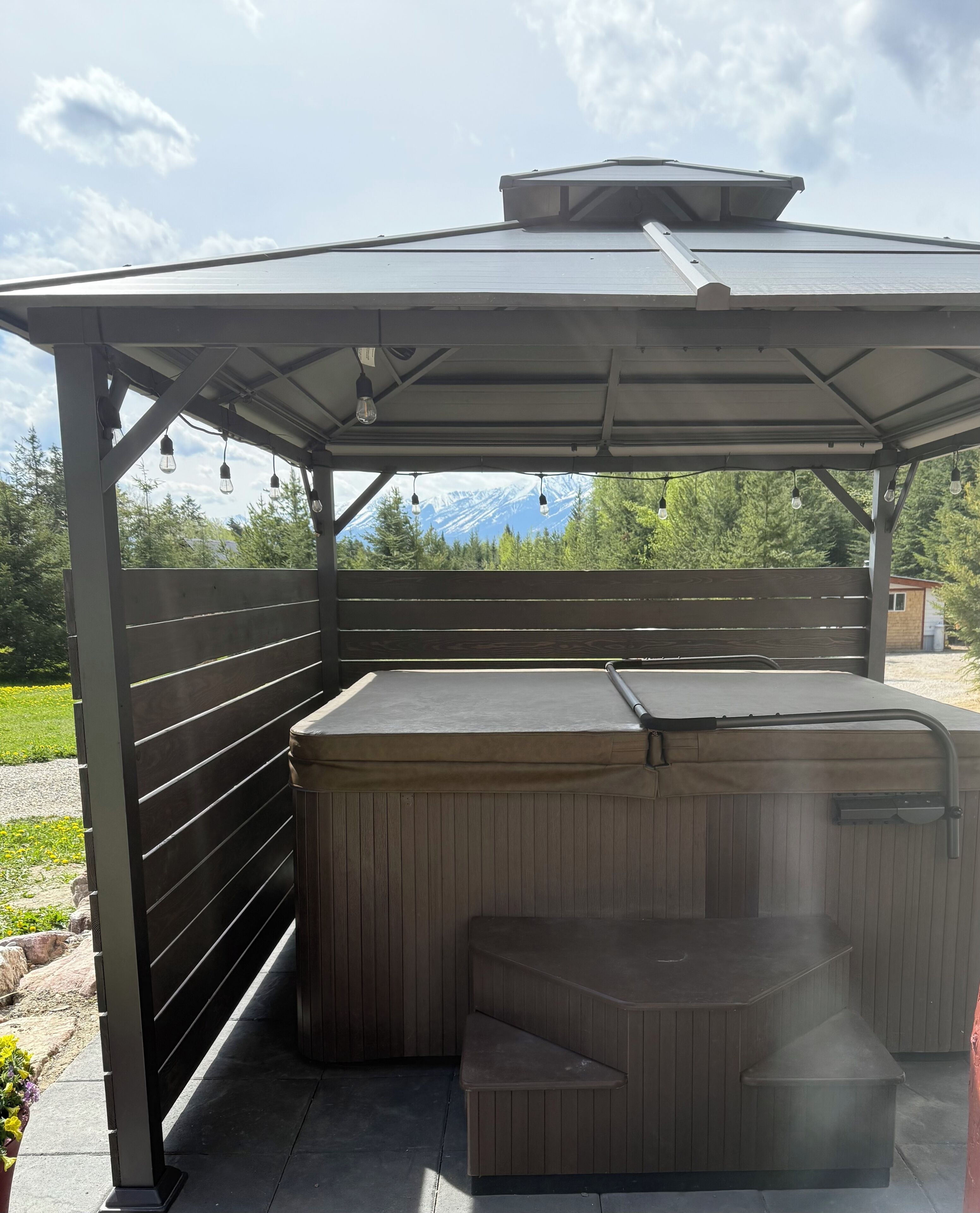 Bain à remous extérieur