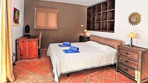 Villa, 4 Schlafzimmer, Terrasse | 4 Schlafzimmer