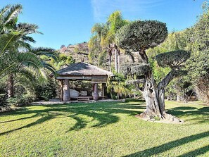 Villa, 4 Bedrooms, Terrace | Property grounds - Global Aviles - By Global Rental Holidays 29593 (Javea)