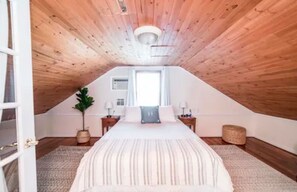 2 chambres, bureau, lit de bébé portatif, accès au Wi-Fi (inclus)