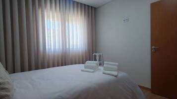 4 chambres, fer et planche Ă repasser, Wi-Fi, draps fournis
