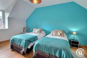 3 bedrooms, free WiFi, bed sheets