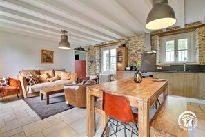 Interior - Les Pommiers - GUIDEL (GUIDEL)