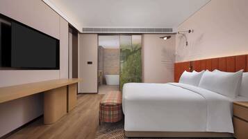 Deluxe Suite, 1 King Bed | Premium bedding, down duvets, individually furnished, desk