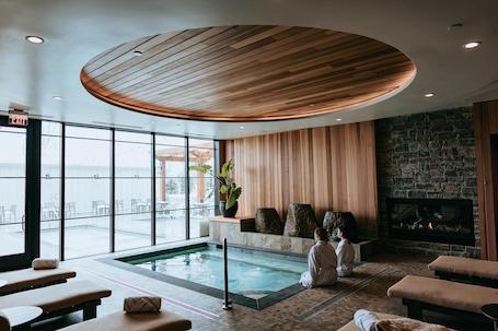 Instalaciones deportivas. Skaneateles Fields Resort & Spa, Curio Collection By Hilton