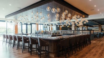 Bar (en la propiedad)