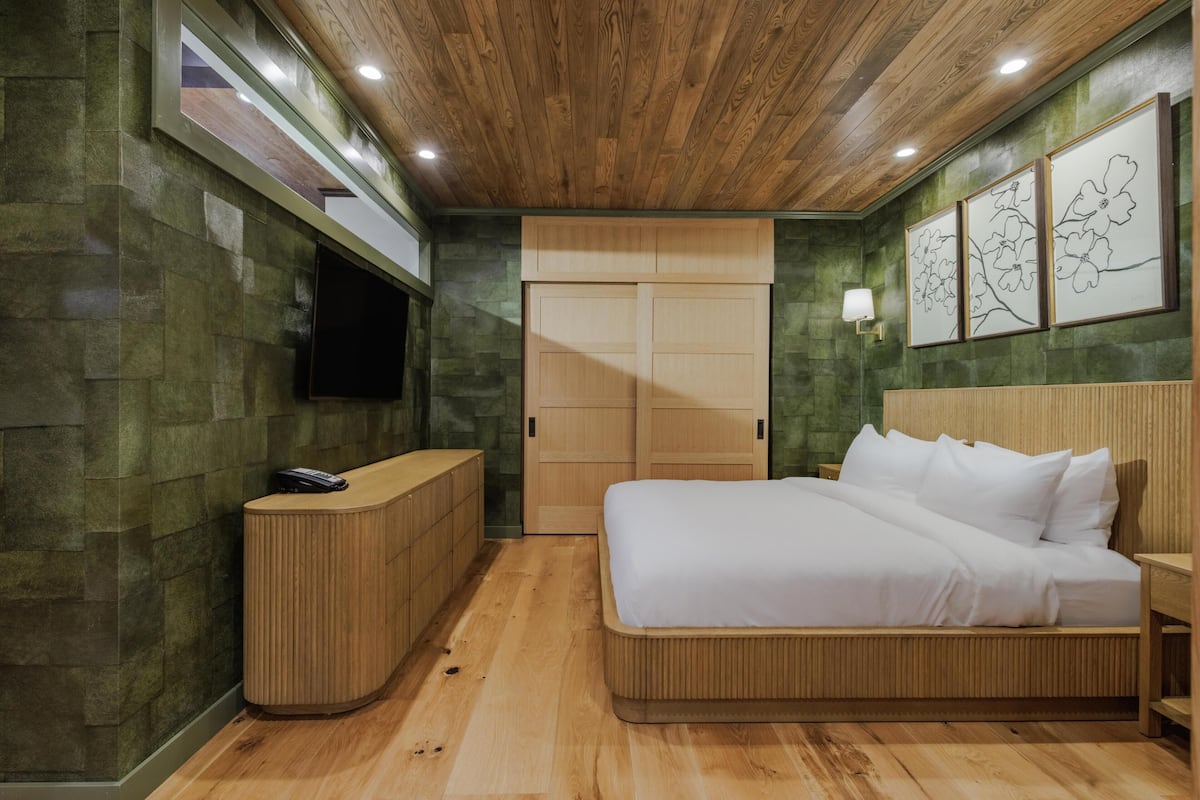 Suite presidencial, 2 habitaciones | Ropa de cama de alta calidad y colchones con acolchado adicional
