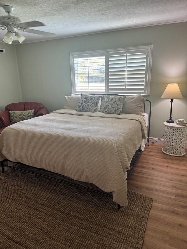 2 bedrooms, WiFi, bed sheets