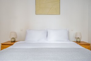 2 chambres, fer et planche Ă repasser, Wi-Fi, draps fournis