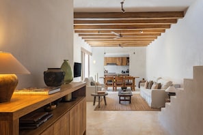 Villa Classique, 3 chambres, piscine privée | Coin séjour
