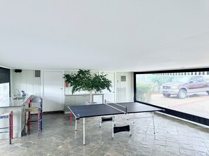 Spielezimmer