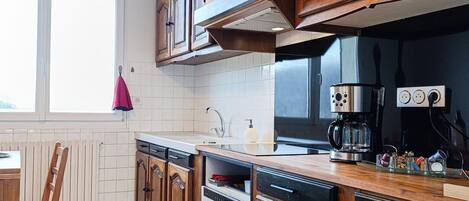 Micro-ondes, lave-vaisselle