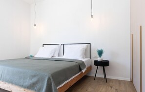 4 chambres, lit parapluie, Wi-Fi gratuit, draps fournis