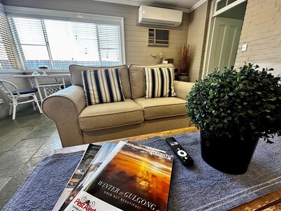 Kenso Cottage 28 –Small walk shops, cafes, Markets