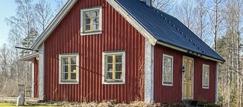 2 bedroom nice home in Småland