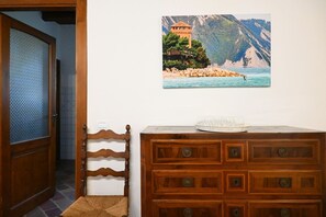 Interior - SE147 – Senigallia, portion of a farmhouse on two levels (Senigallia)