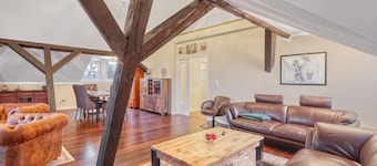 Gorgeous apartment in Klein Upahl with WiFi