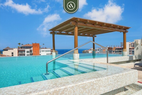 Outdoor pool - V399 by Naya Homes (Puerto Vallarta)