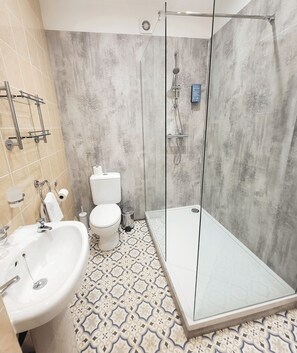Standard Double Room, Sea View | Bathroom | Shower, hair dryer, towels, soap