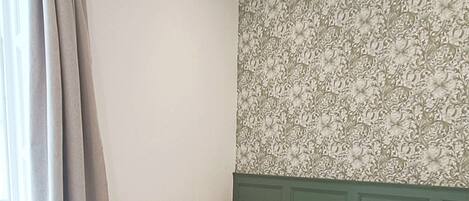 Quarto casal ou duplo, vista para o jardim | Ferros/tábuas de passar roupa, Wi-Fi de cortesia