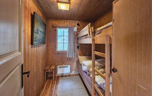 4 Schlafzimmer, kostenloses WLAN, Bettwäsche
