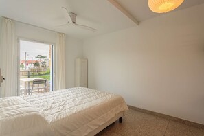 1 bedroom, free WiFi - HAIZEA apartment with terrace in the heart of Chiberta (ANGLET)