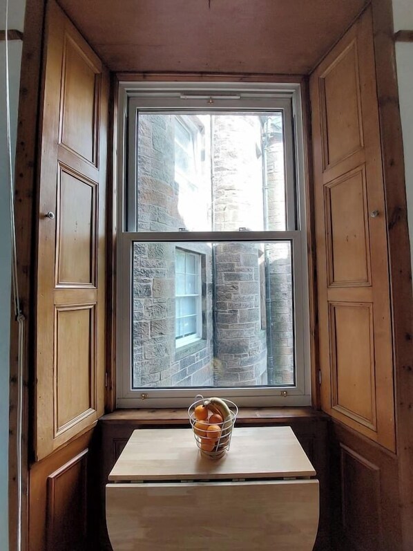 Interior - Crighton Pl Coorie, Crighton Place Coorie (Edinburgh)