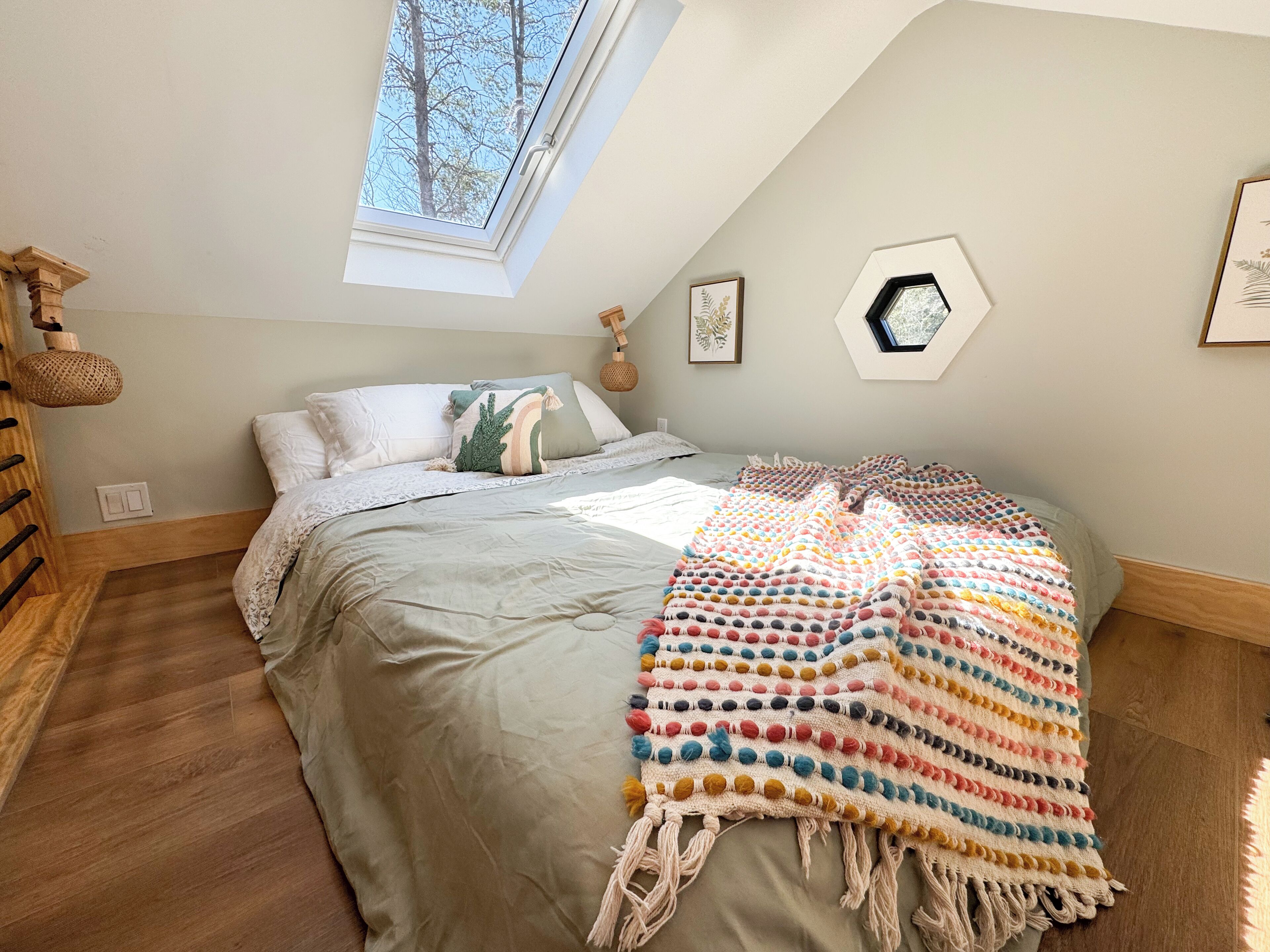 1 bedroom, free WiFi, bed sheets