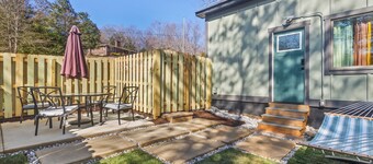 Secluded Tiny Home in Exclusive Paris Mountain!