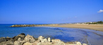 Gorgeous apartment in Cava D'Aliga