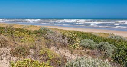 60 Beach Road, Goolwa South
