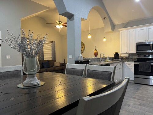 Charming Lake Conroe Retreat by the Water