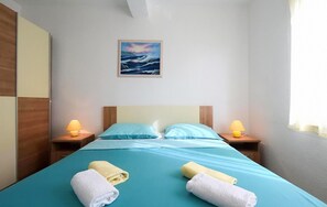 1 quarto, ferros/tábuas de passar roupa, Wi-Fi de cortesia