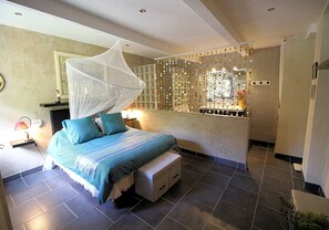 4 bedrooms, free WiFi