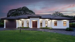 Exterior - La Perla – Cozy 3BR Sleeps 10 | Hacienda Pinilla (Tamarindo)