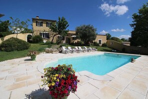 Pool - Vacation home in the Luberon in the heart of nature, private pool. (SAINT-MARTIN-DE-CASTILLON)