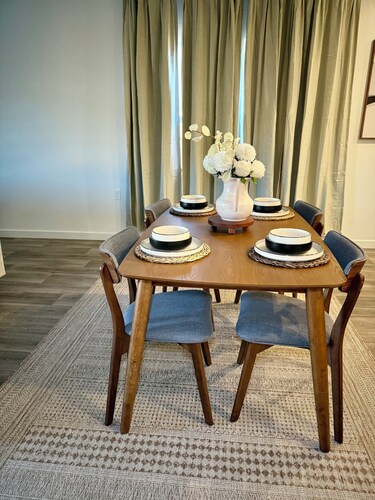 Stylish, Newly built, 2BR/2BA home in a quiet, enjoyable area of Bakersfield.