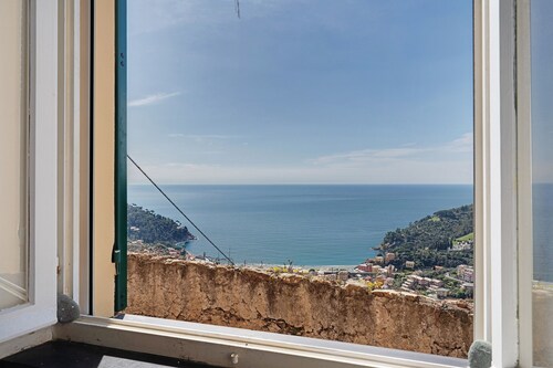 Apartment 'Costella' with Sea View and Private Garden