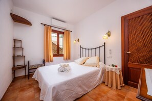 2 camere, ferro/asse da stiro, Wi-Fi gratuito, lenzuola