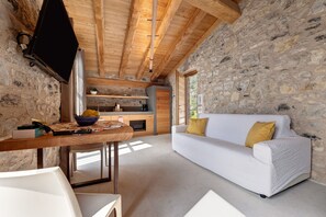 TV - Holiday Home 'Casa Limonaia al Pos' (tignale)