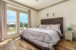 5 chambres, accès à Internet, literie fournie