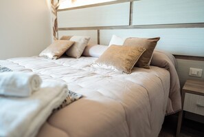 Deluxe Double Room, Balcony, Mountain View | Room amenity - Bio B&B La Scoperta del Pollino (Laino Castello)