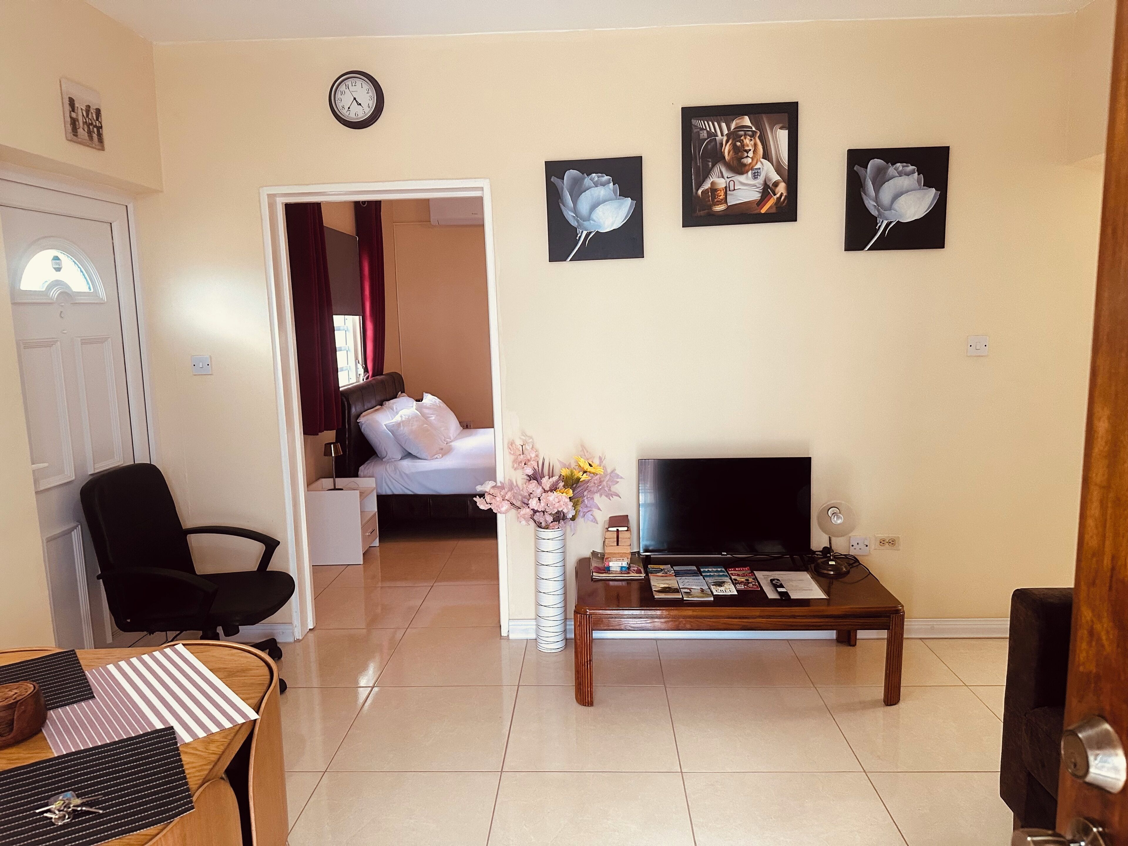 2 chambres, bureau, fer et planche à repasser, Wi-Fi gratuit